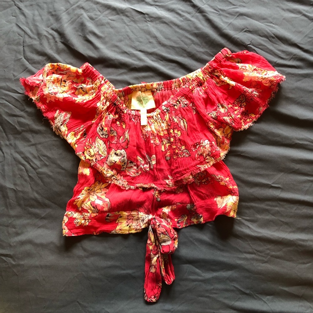 Z&L off-shoulder crop top size small